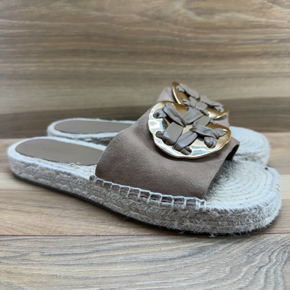 Tory Burch Double T Sandals 7 M Beige Suede Gold Logo Espadrille Slides - Picture 3 of 12